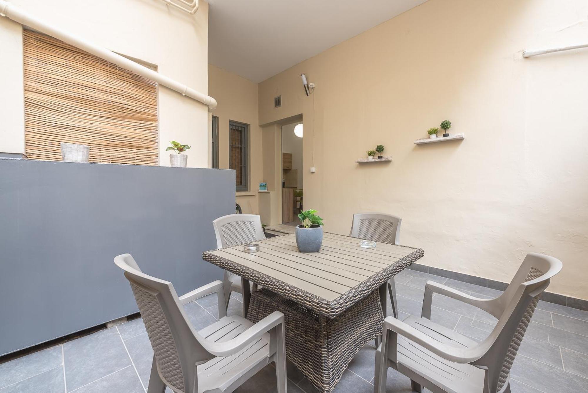 Peaceful And Comfy 2Ba In Athens Heart Apartment Bagian luar foto