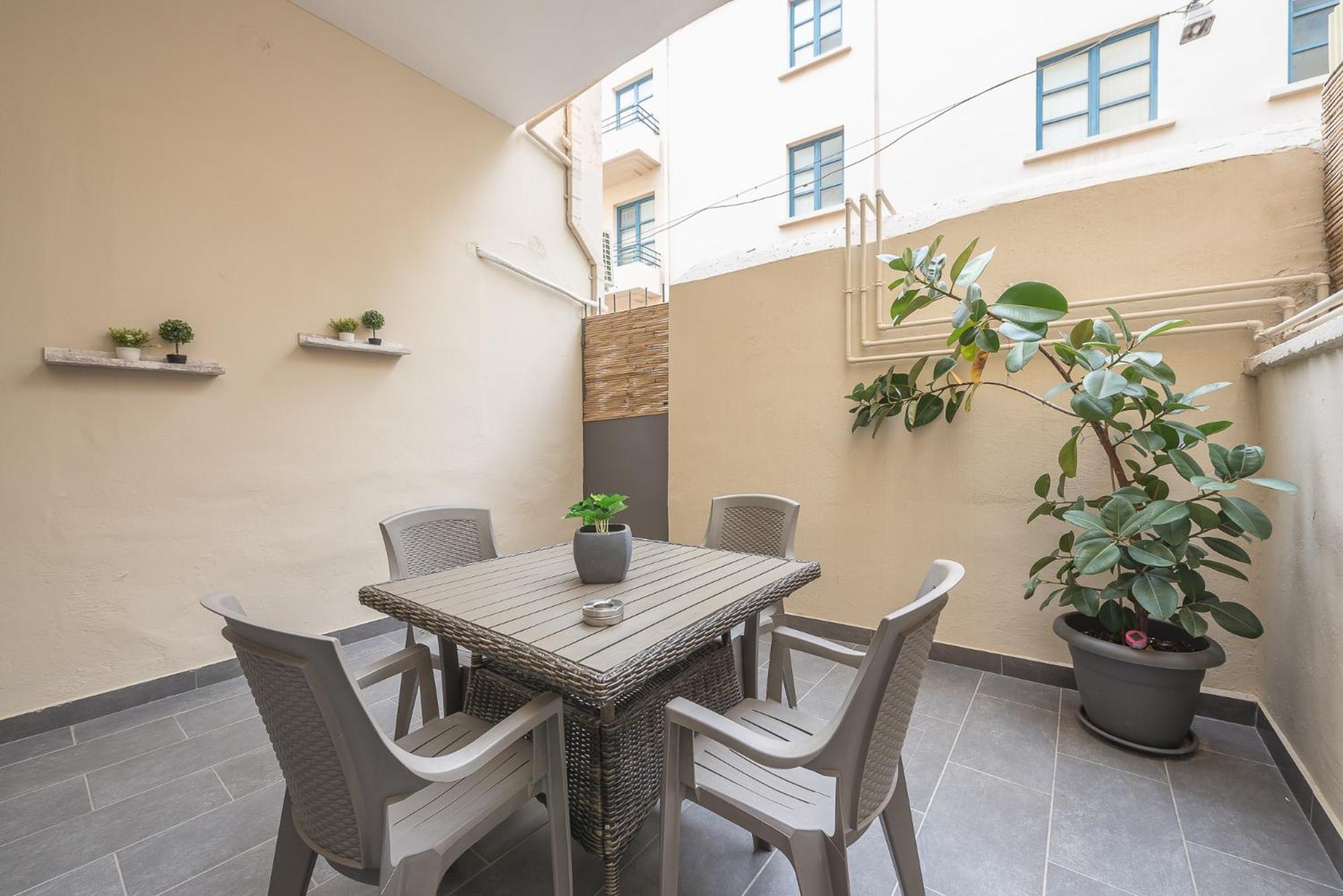 Peaceful And Comfy 2Ba In Athens Heart Apartment Bagian luar foto